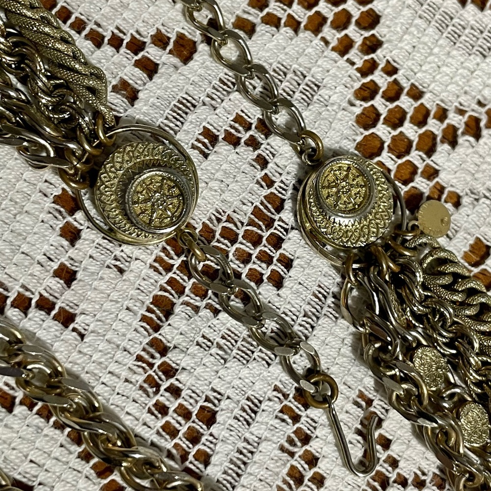 Vintage Accessocraft Multi Strand Necklace - Picture 9 of 9